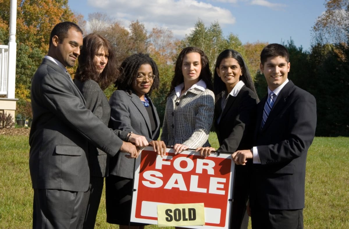 Safety Tips For Real Estate Agents